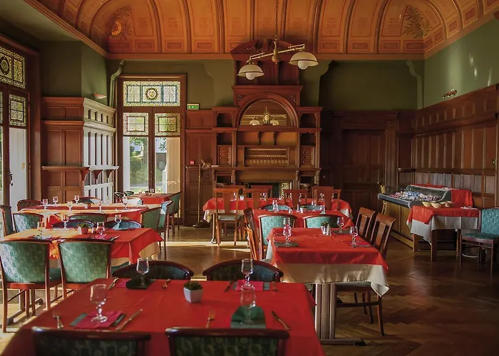 Vtf Le Domaine De Francon Ośrodek wypoczynkowy 3*