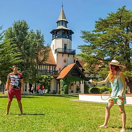Курортный комплекс Vtf Le Domaine De Francon 3*