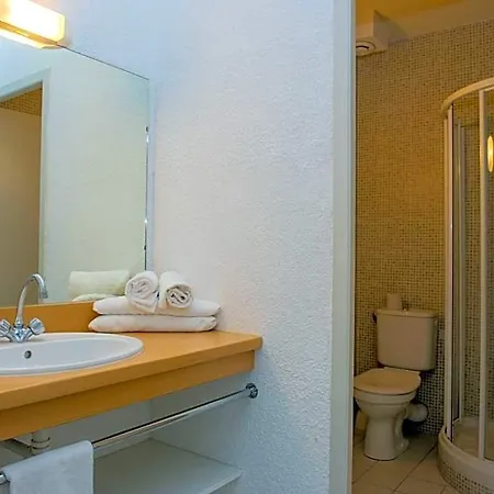 Vtf Le Domaine De Francon Курортный комплекс 3*